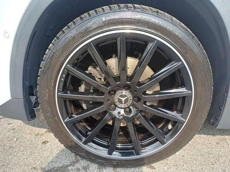 Usata Mercedes GLA200 AMG line 150 CV (110 kW) 2022 Bianco polare SUV