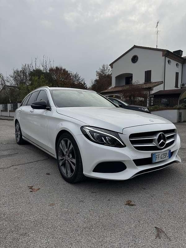 Usata Mercedes C220 Exclusive 170 CV (125 kW) 2016 Station wagon