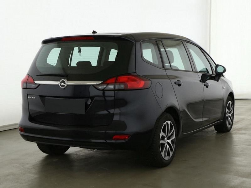 Opel zafira 2018