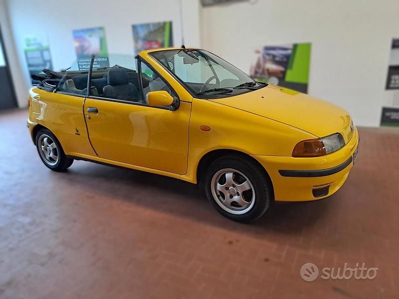 Usata Fiat Punto Cabriolet 60 CV (44 kW) 1999 Giallo Cabrio