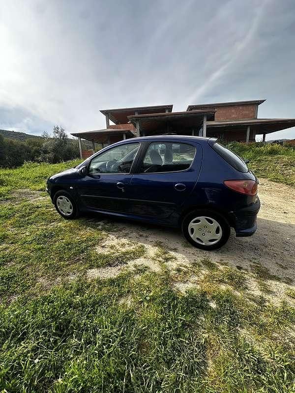Usata Peugeot 206 75 CV (55 kW) 2003 Berlina