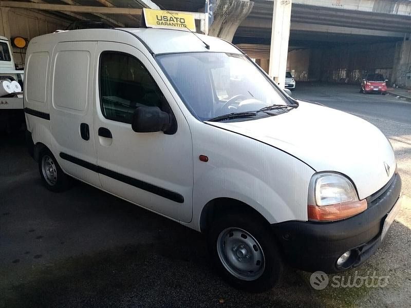 Usata Renault Kangoo 74 CV (54 kW) 1999 Bianco Monovolume
