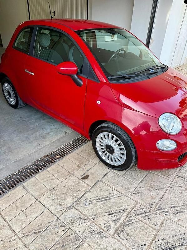 Usata Fiat 500 Pop 69 CV (50 kW) 2018 Rosso Utilitaria