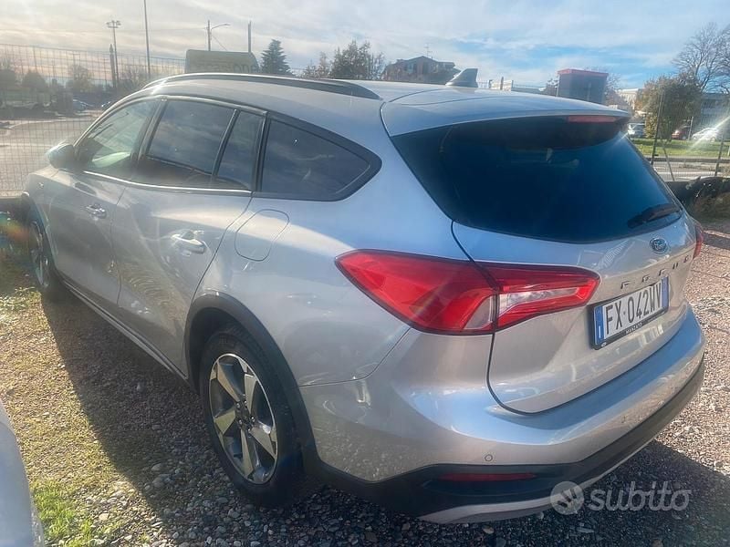 Usata Ford Focus Active 2019 Grigio Station wagon