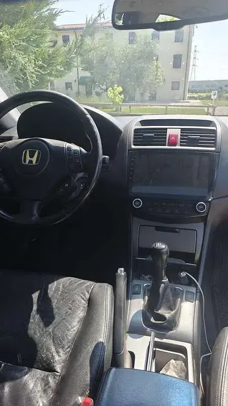 Usata Honda Accord Executive 140 CV (102 kW) 2006 Berlina