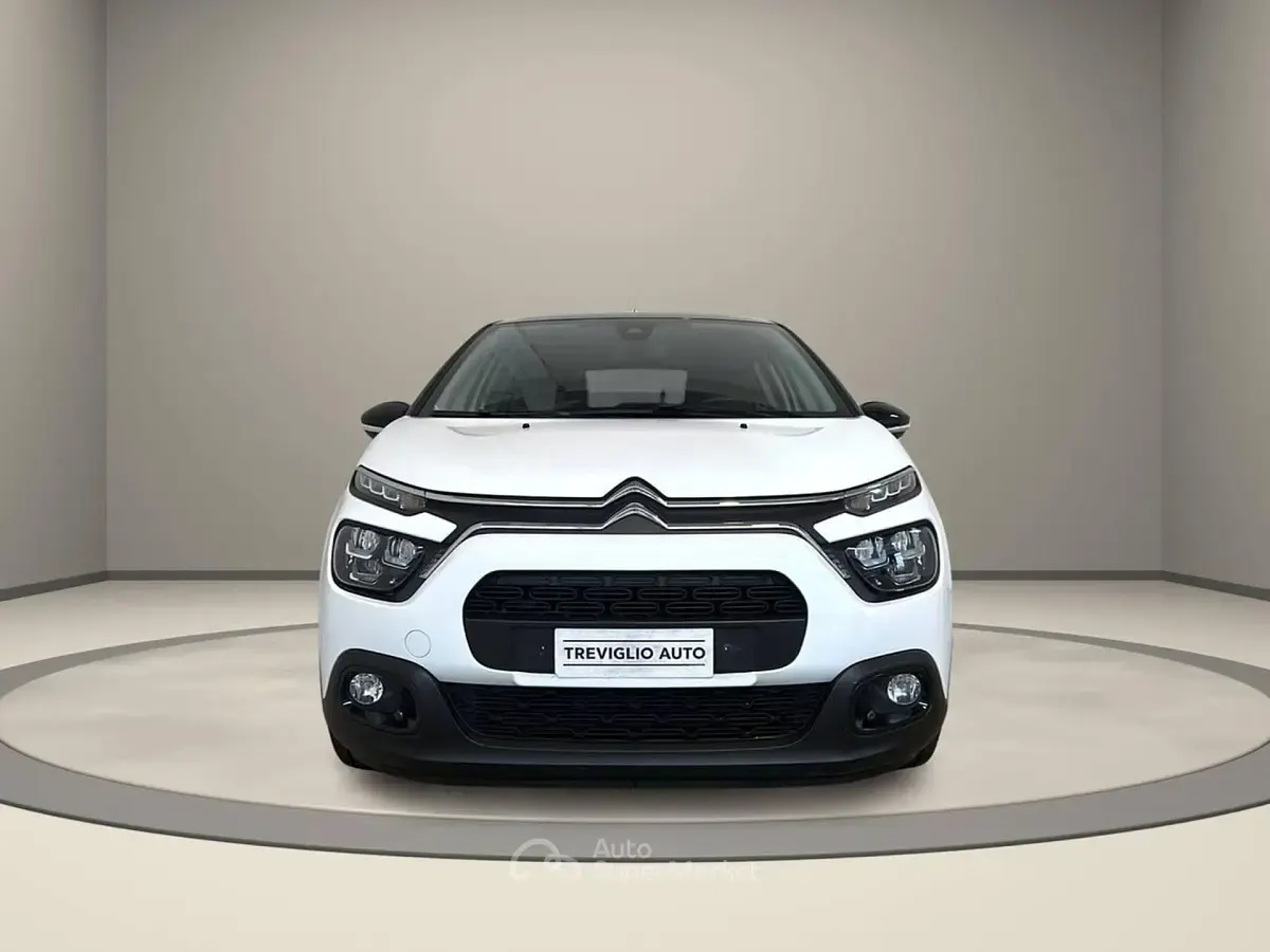 Usata Citroën C3 PureTech 83 CV (61 kW) 2022 Bianco / pastello Berlina