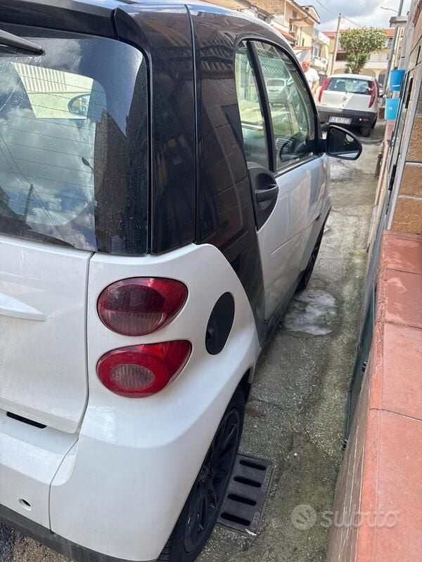 Usata Smart ForTwo Coupé 61 CV (44 kW) 2011 Coupé