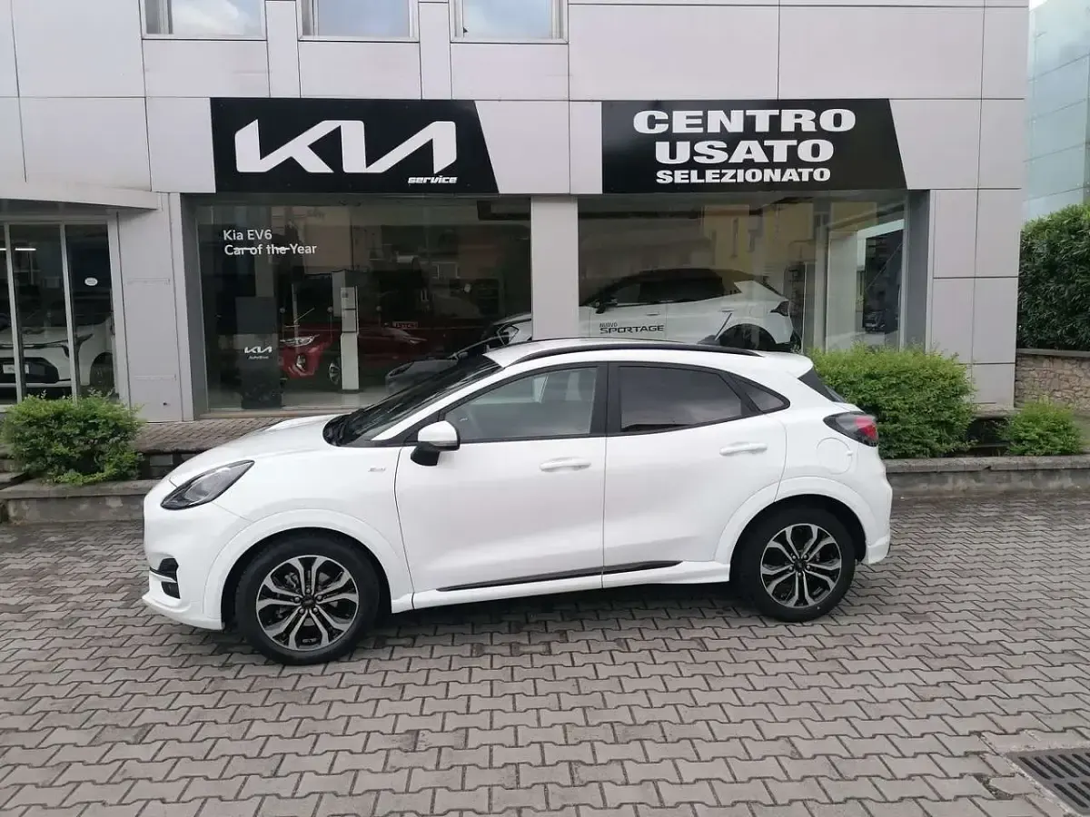 Usata Ford Puma ST-Line 124 CV (91 kW) 2021 Bianco Station wagon