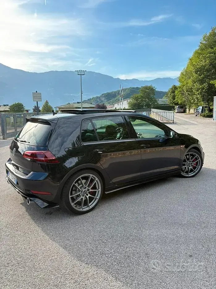 Usata VW Golf VII GTI 245 CV (180 kW) 2017 Nero Berlina