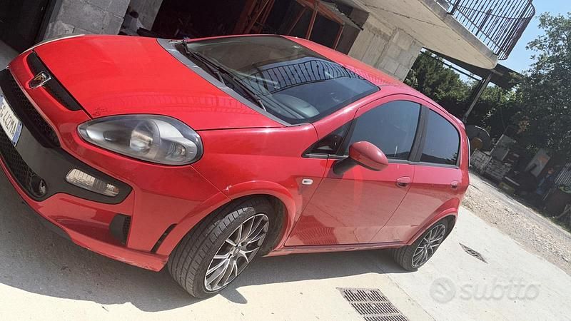 Usata Fiat Punto Evo Abarth 2012 Rosso Utilitaria
