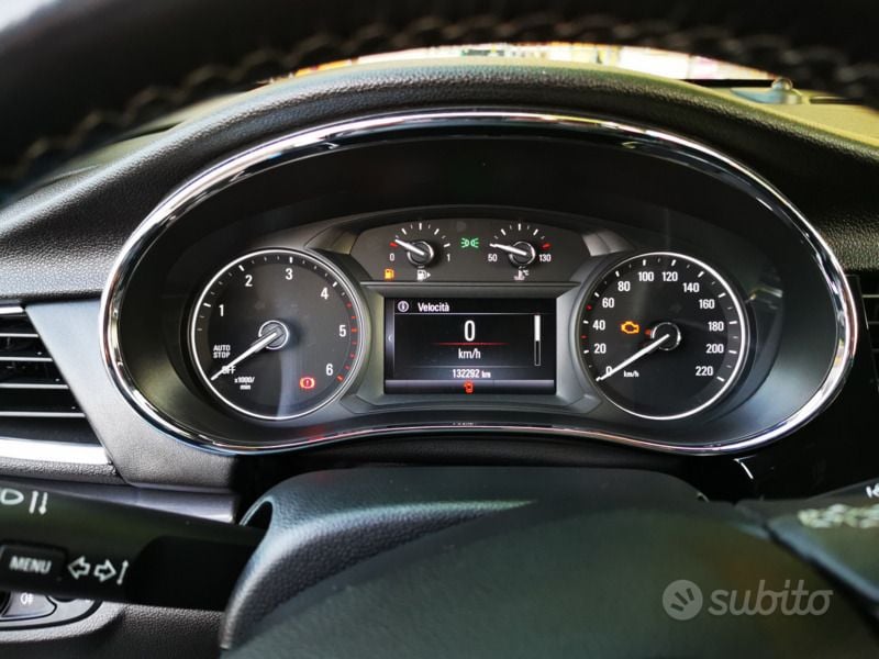 Usata Opel Mokka X 136 CV (100 kW) 2016 Bianco SUV