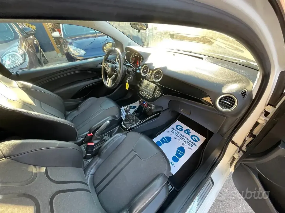 Usata Opel Adam 87 CV (63 kW) 2017 Bianco Utilitaria