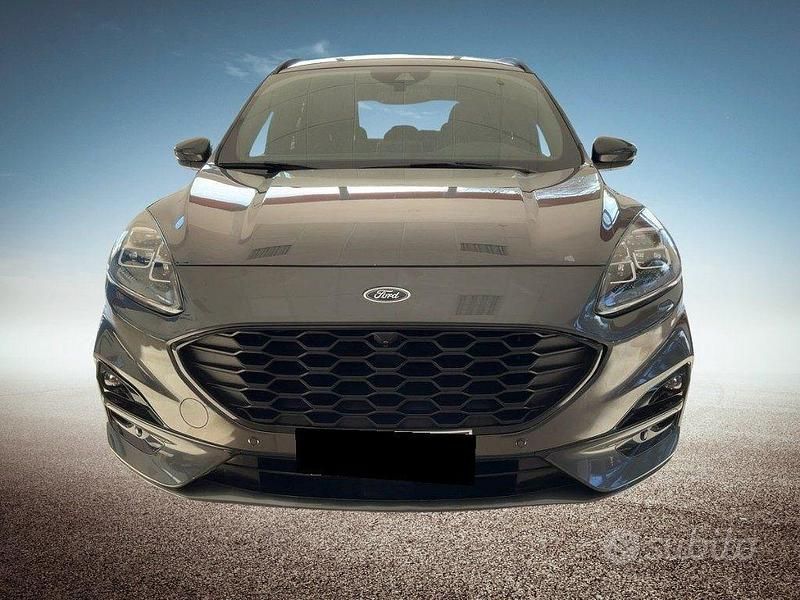 Usata Ford Kuga ST-Line X 190 CV (139 kW) 2020 Grigio SUV
