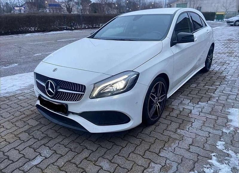 Usata Mercedes A180 AMG 109 CV (80 kW) 2017 Monovolume