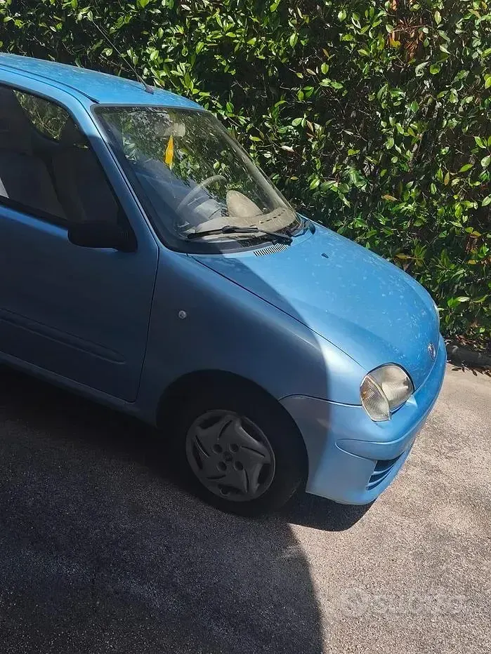 Usata Fiat 600 Active 54 CV (39 kW) 2005 Blu Utilitaria