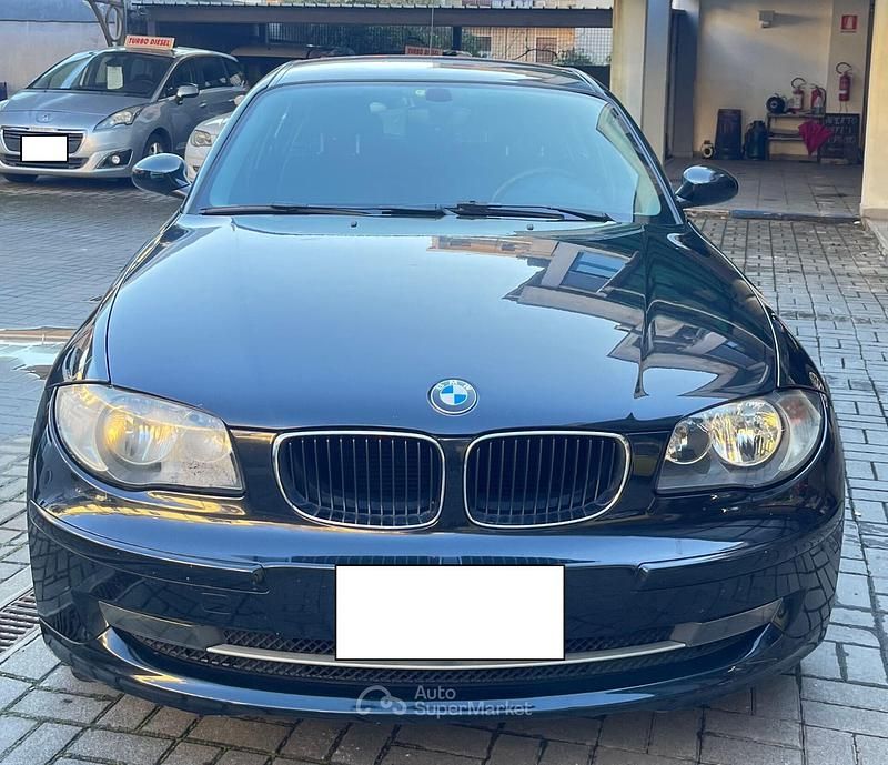 Usata BMW 118 143 CV (105 kW) 2009 Nero Utilitaria