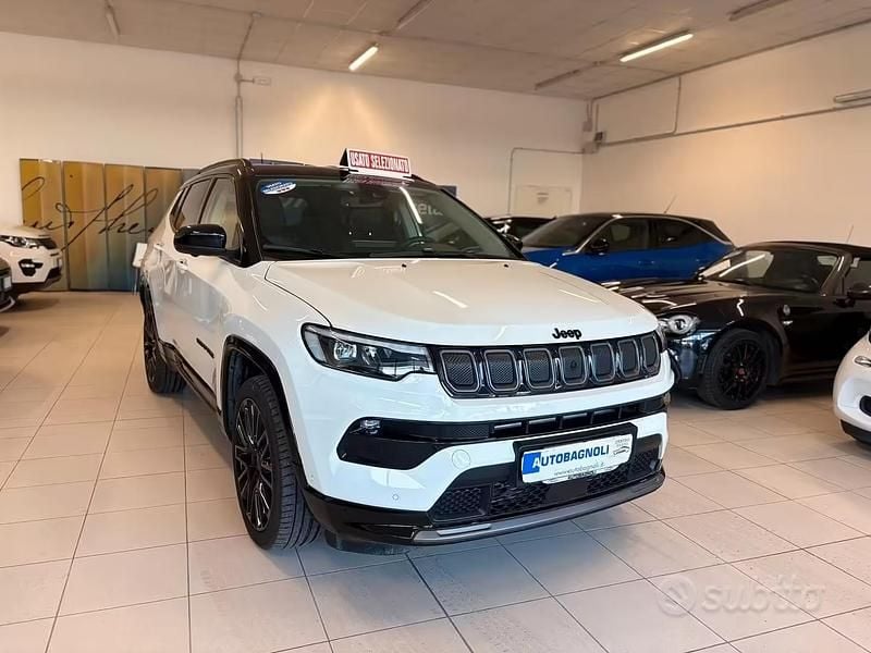 Usata Jeep Compass 131 CV (96 kW) 2024 Bianco SUV