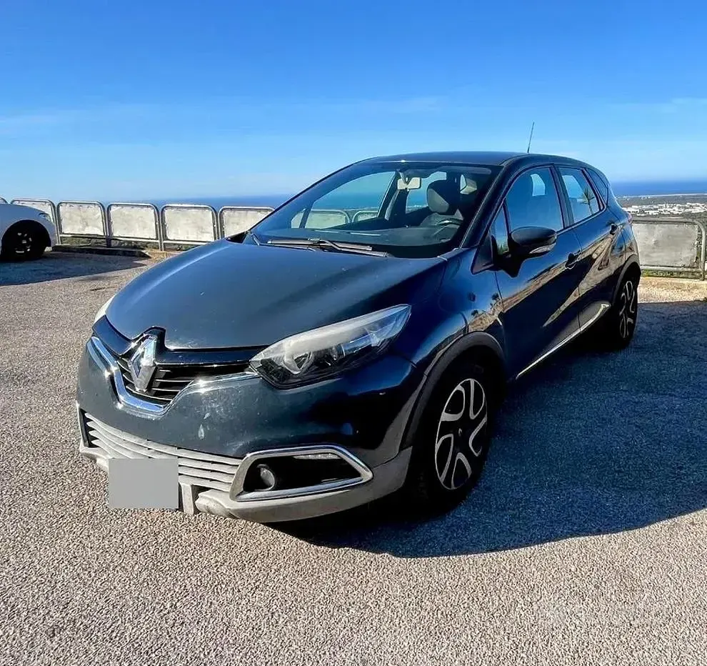 Usata Renault Captur 90 CV (66 kW) 2014 Grigio SUV