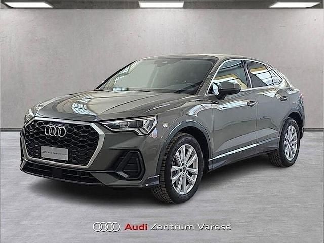 Usata Audi Q3 Sportback Business Plus 190 CV (139 kW) 2023 Grigio chronos SUV