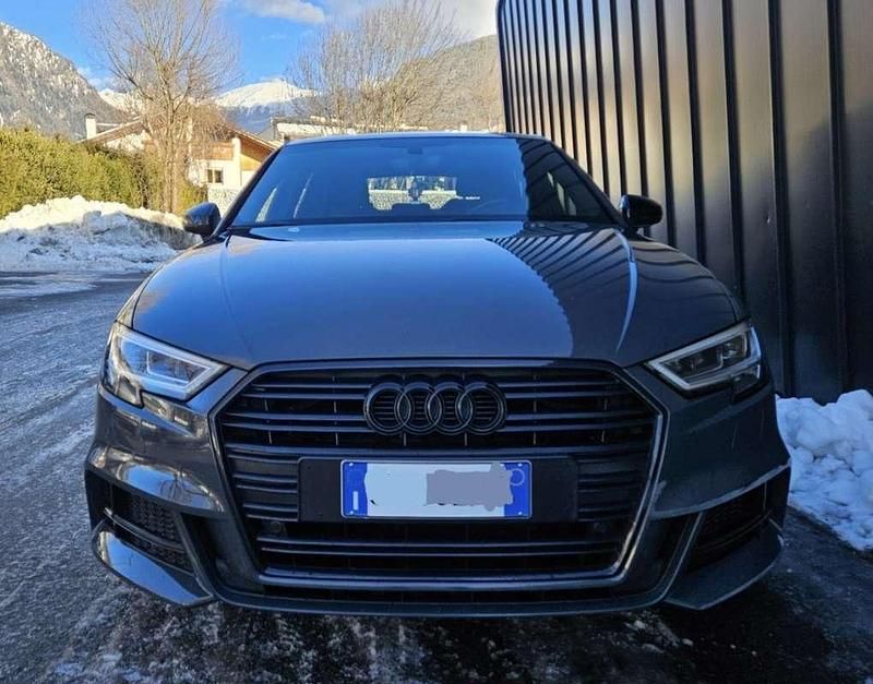 Usata Audi A3 Sport 150 CV (110 kW) 2018 Grigio Berlina