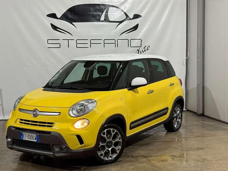Giallo Usata 2013 Fiat 500L Trekking Monovolume | 7490 € (Buon prezzo) - Immagine 1/4