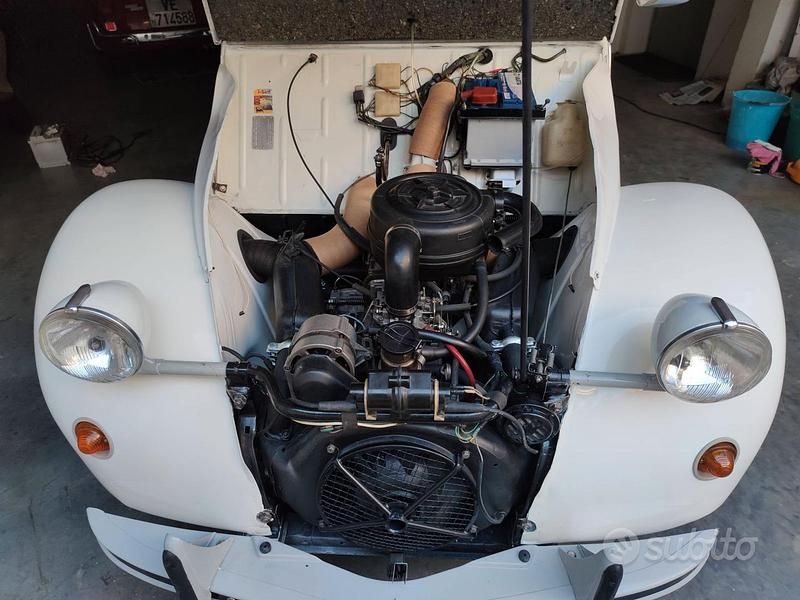 Usata Citroën 2CV 29 CV (21 kW) 1983 Bianco Berlina