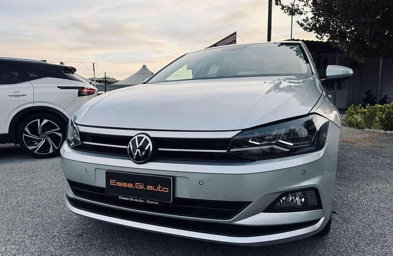 Usata VW Polo Comfortline 80 CV (58 kW) 2021 Argento Utilitaria