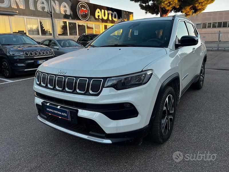 Usata Jeep Compass Limited 131 CV (96 kW) 2024 Grigio SUV