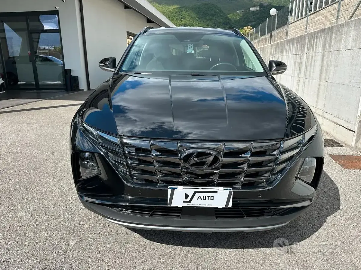Usata Hyundai Tucson 179 CV (131 kW) 2022 Abyss black SUV