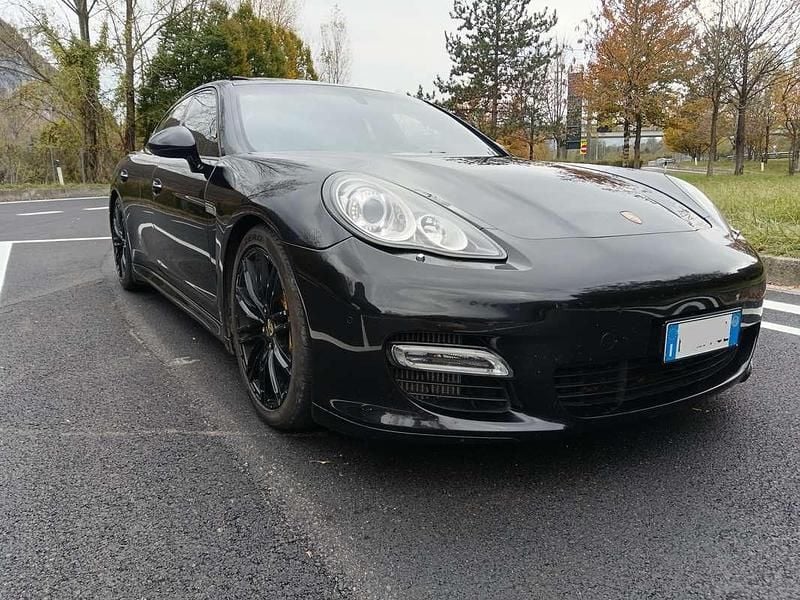 Usata Porsche Panamera Turbo 500 CV (367 kW) 2009 Berlina
