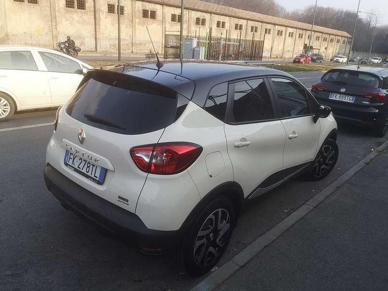 Usata Renault Captur Zen 90 CV (66 kW) 2017 SUV