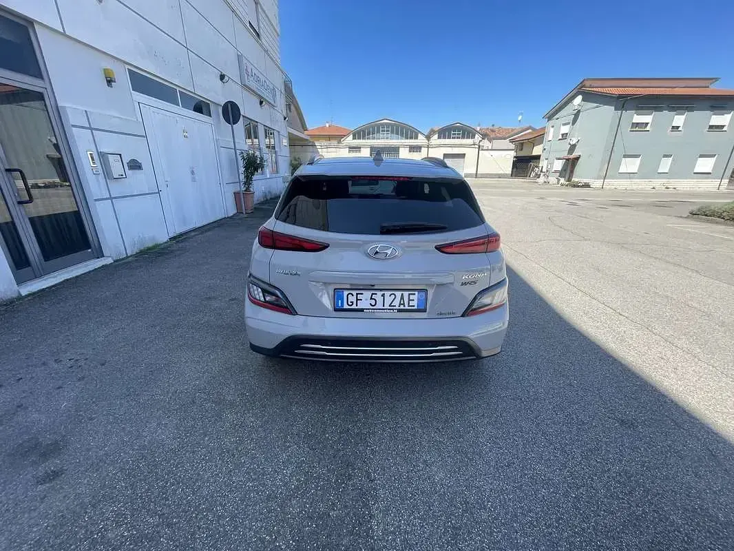 Usata Hyundai Kona 25 kW (35 CV) 2021 SUV