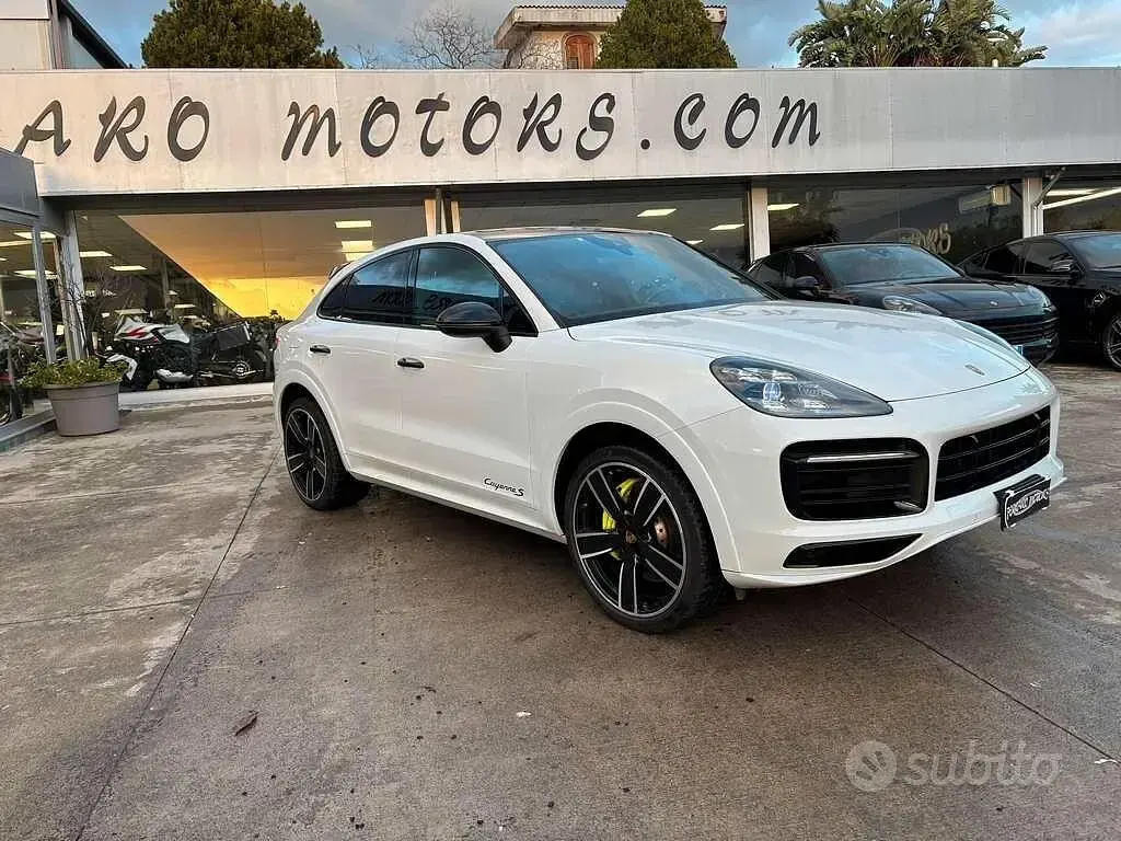 Usata Porsche Cayenne S 441 CV (324 kW) 2019 Bianco SUV