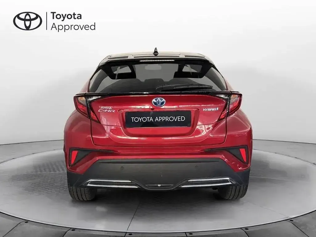 Usata Toyota C-HR Trend 122 CV (89 kW) 2021 Rosso SUV