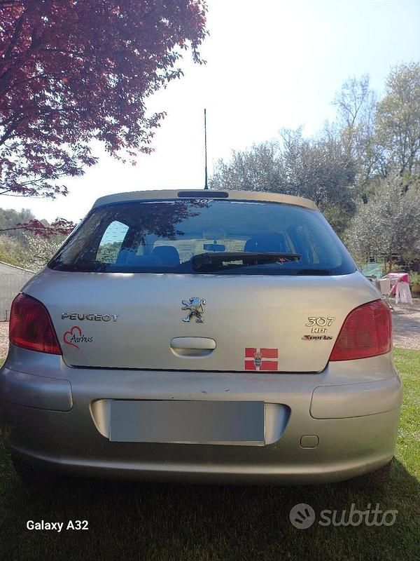 Usata Peugeot 307 90 CV (66 kW) 2002 Grigio Berlina