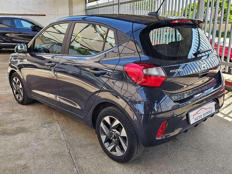 Usata Hyundai i10 63 CV (46 kW) 2024 Grigio Utilitaria