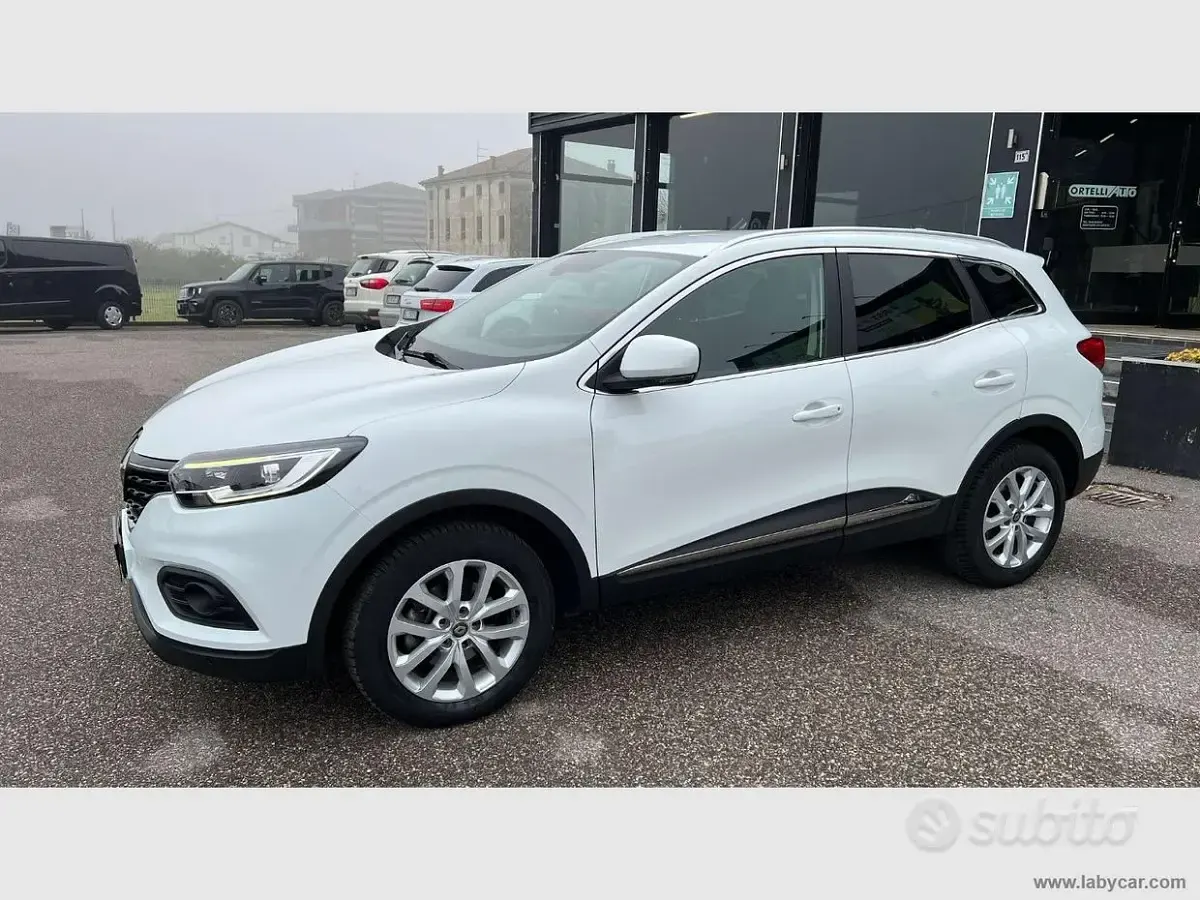 Usata Renault Kadjar Business 116 CV (85 kW) 2020 Bianco pastello SUV