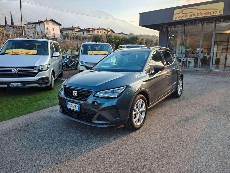 Usata Seat Arona FR 95 CV (69 kW) 2023 Grigio SUV