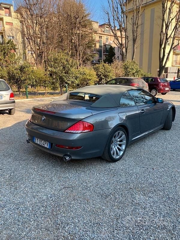 Usata BMW 635 Cabriolet 286 CV (210 kW) 2009 Argento Cabrio