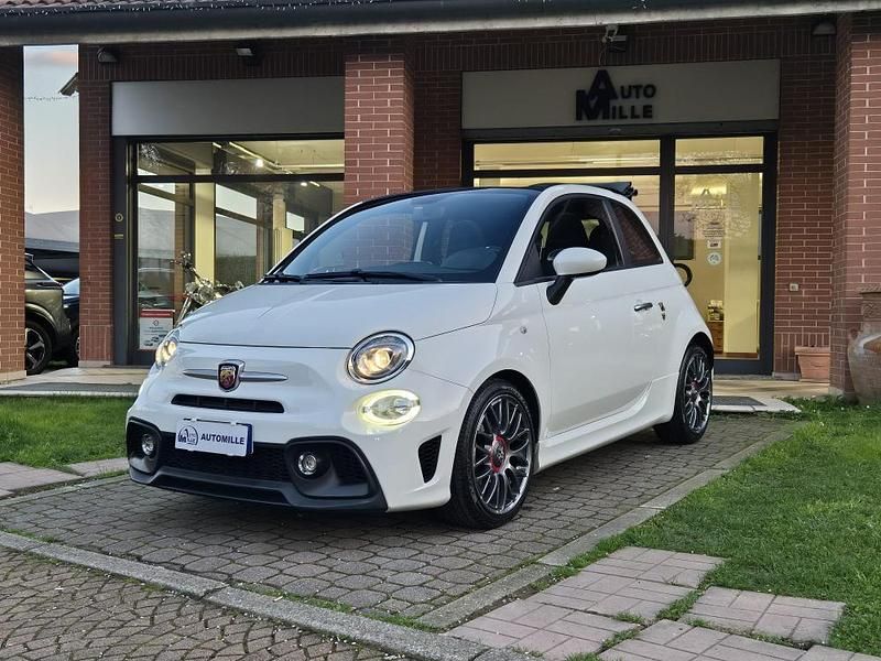 Usata Abarth 595C 145 CV (106 kW) 2017 Bianco Cabrio