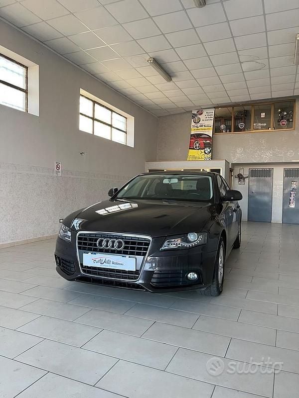 Usata Audi A4 Advanced 143 CV (105 kW) 2008 Grigio Berlina