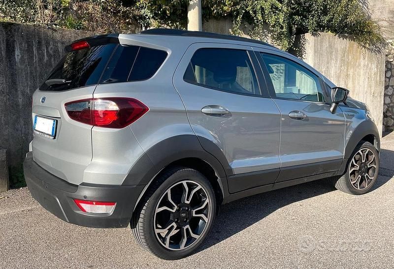 Usata Ford Ecosport 125 CV (91 kW) 2023 Grigio SUV