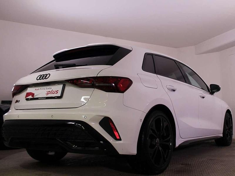 Usata Audi A3 S-Line 150 CV (110 kW) 2024 Bianco Berlina