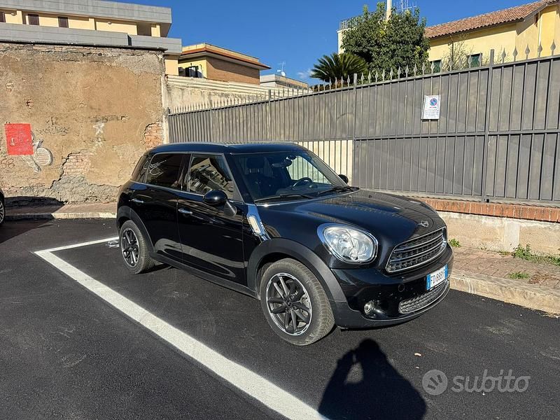 Usata Mini Countryman 130 CV (95 kW) 2016 Nero SUV