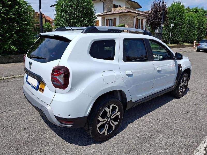 Usata Dacia Duster 101 CV (74 kW) 2022 Bianco SUV