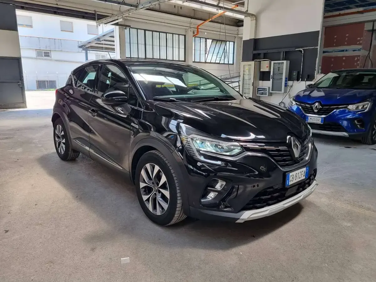 Usata Renault Captur Intens 116 CV (85 kW) 2020 Nero SUV