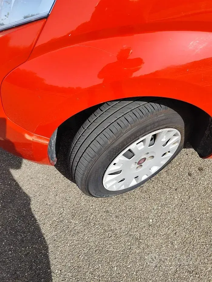 Usata Fiat Qubo Trekking 75 CV (55 kW) 2012 Rosso Monovolume