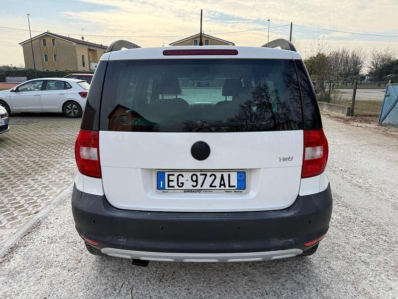 Usata Skoda Yeti Experience 105 CV (77 kW) 2011 Bianco SUV