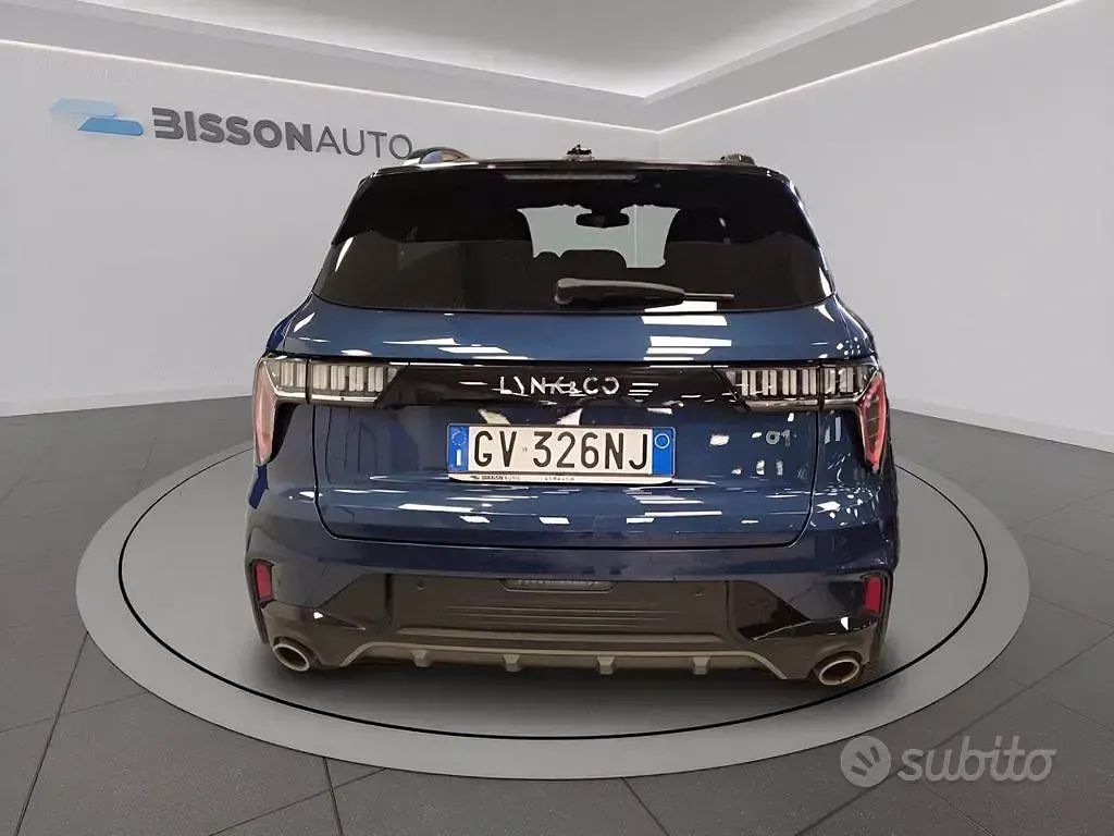 Usata Lynk & Co 01 261 CV (191 kW) 2024 Blu perlato SUV