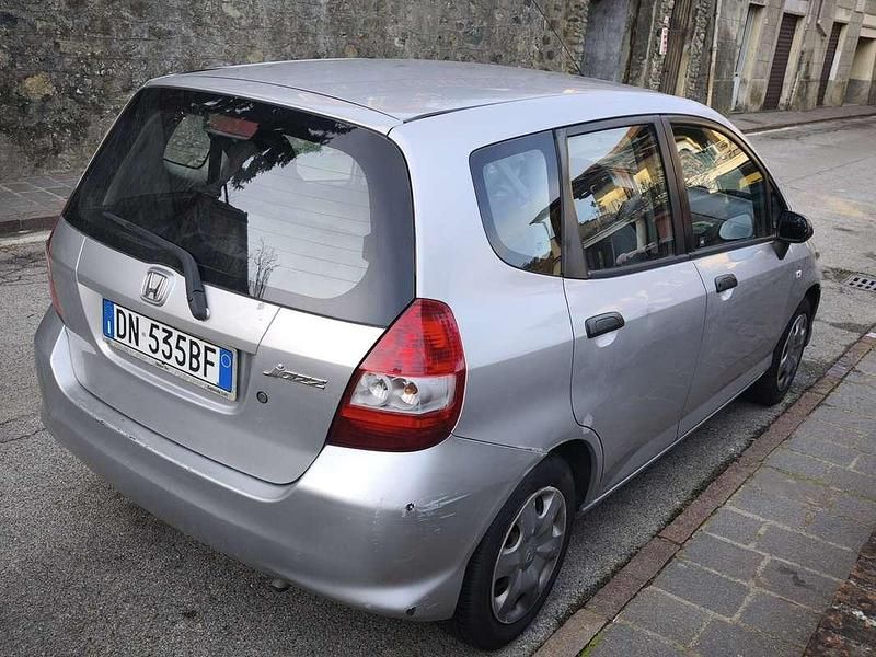 Usata Honda Jazz 77 CV (56 kW) 2008 Utilitaria